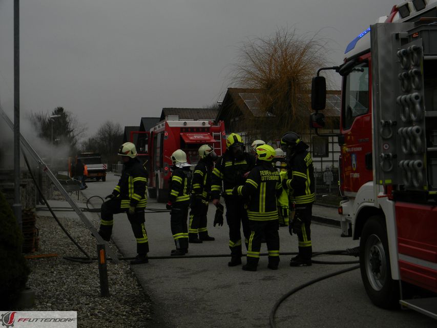 20180222 BrandHolzSchuppen DirMayrstr (13)