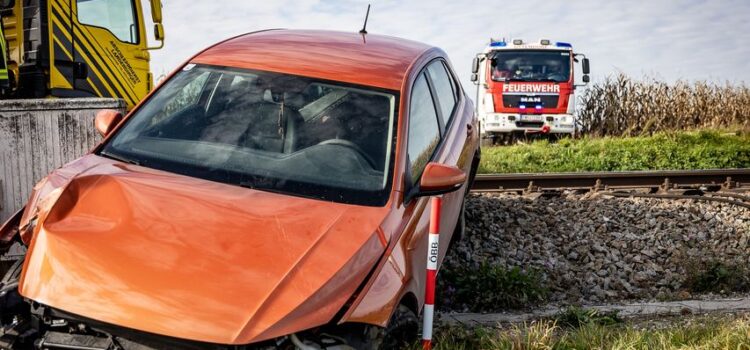 22.10.2024 Personenrettung – Verkehrsunfall PKW
