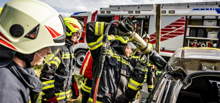 13.9.2025 technischer Übungstag mit 6 Feuerwehren und Roten Kreuz
